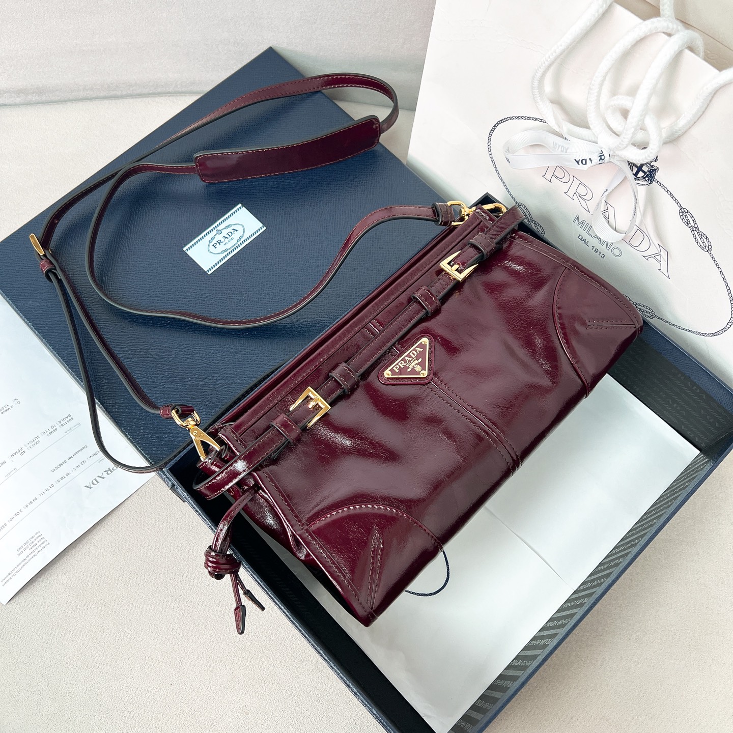 프라다 Prada 1BH215 보니 스몰 가죽 숄더백 26CM