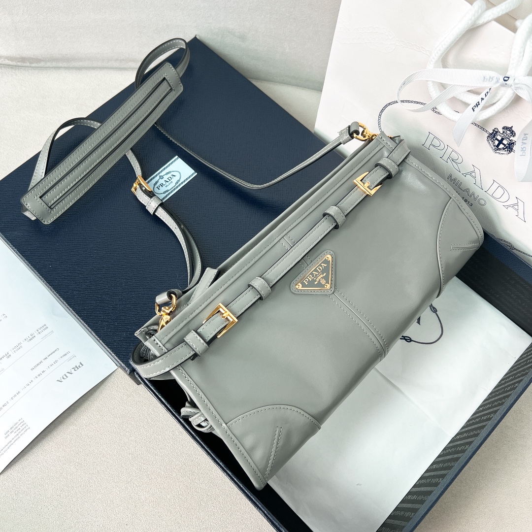 프라다 Prada 1BH215 보니 스몰 가죽 숄더백 26CM