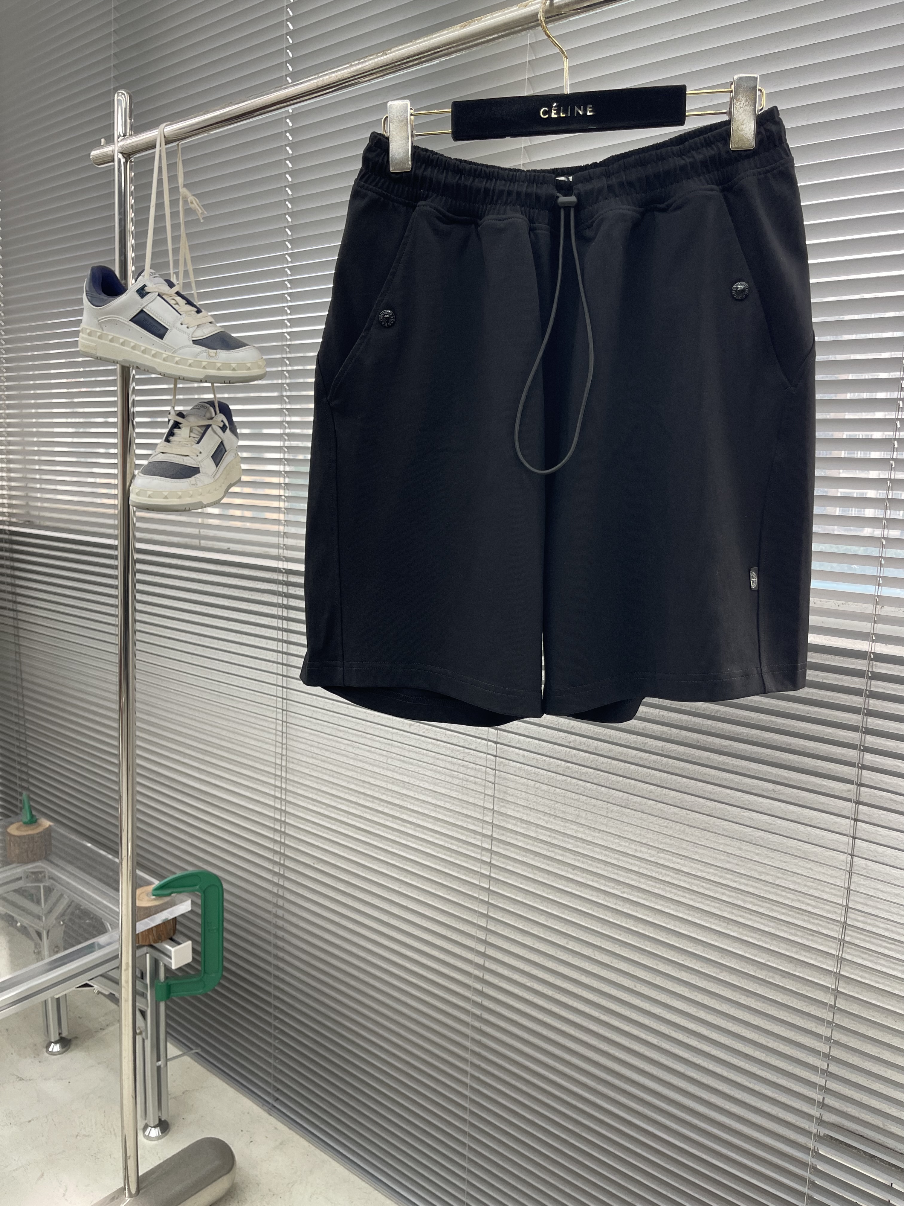 스톤아일랜드 Stone Island 반바지