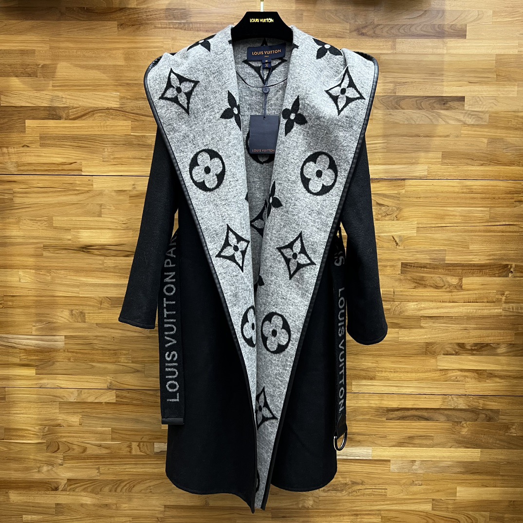 루이비통 Louis Vuitton 숏 코트
