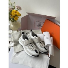 에르메스 Hermes Loop 스니커즈