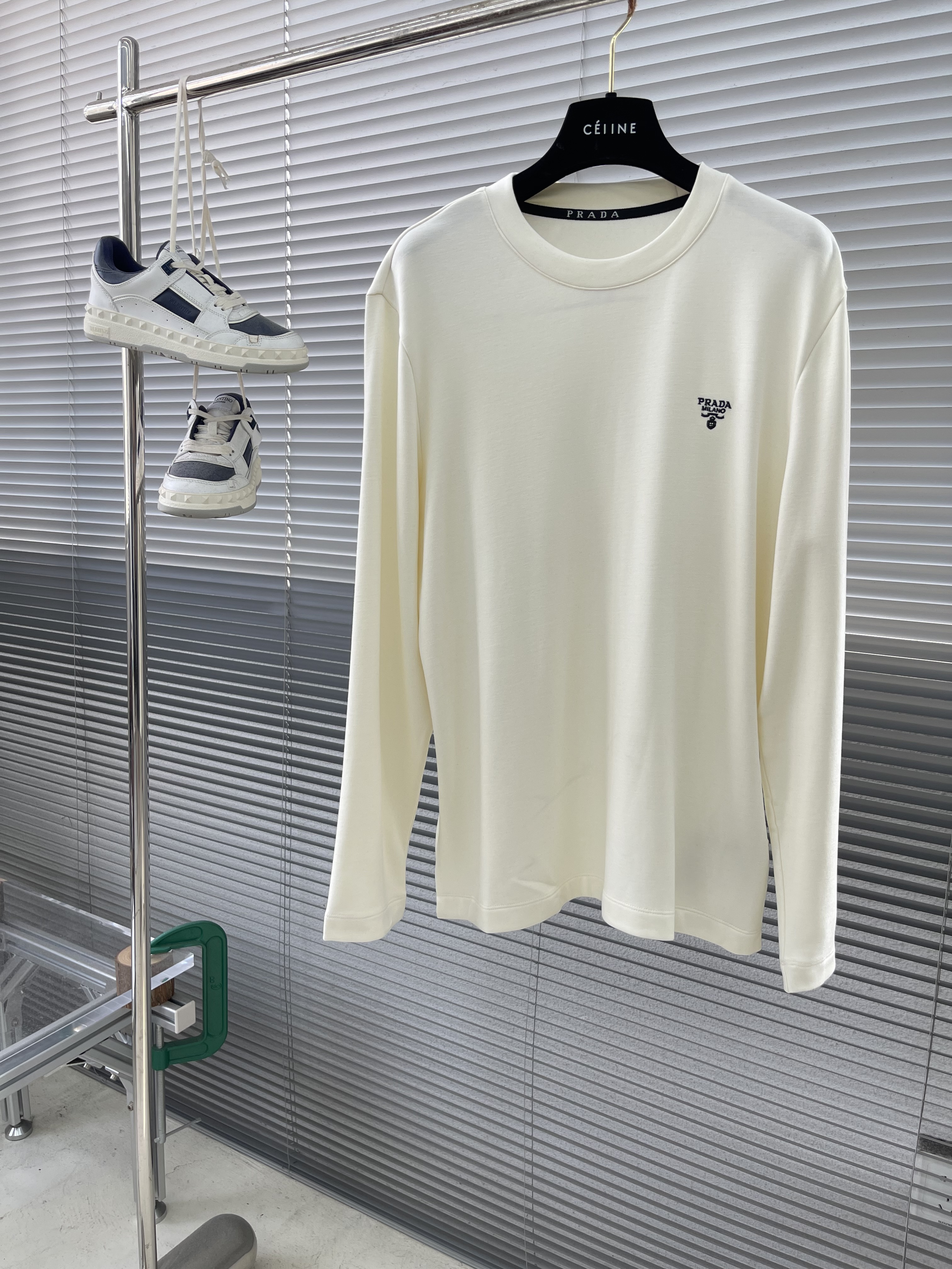 프라다 Prada 긴팔 티셔츠