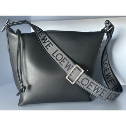 로에베 Loewe 2201S Small Cubi Crossbody Bag in Supple Smooth Calfskin 29.5cm