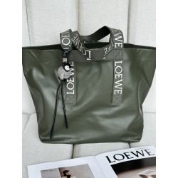 로에베 Loewe 2205 Fold Shopper in Paper Calfskin