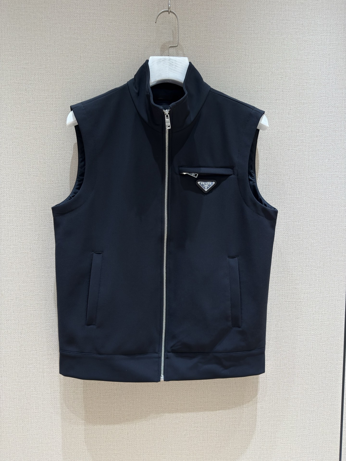 프라다 Prada 조끼