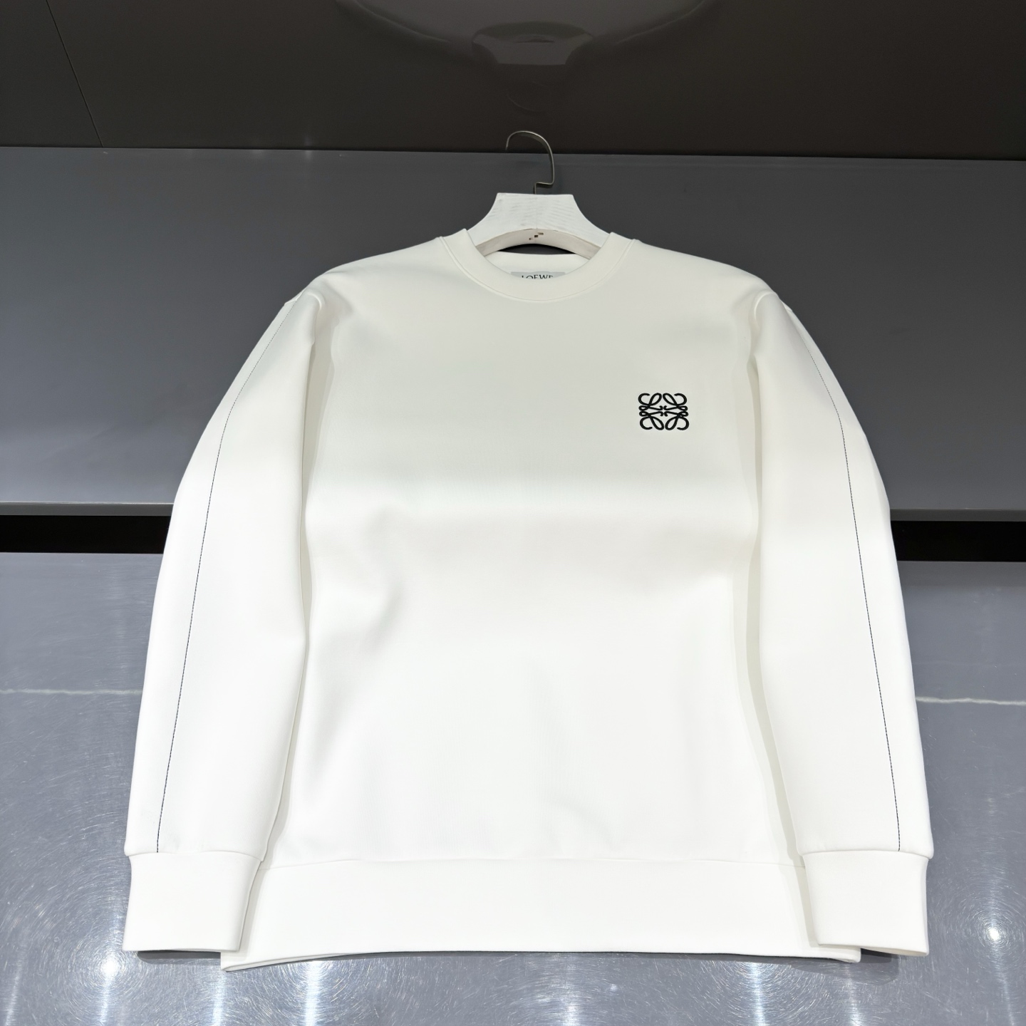 로에베 LOEWE 맨투맨