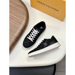 루이비통 Louis Vuitton 스니커즈