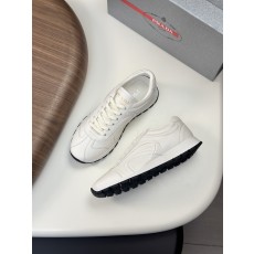 프라다 Prada 스니커즈