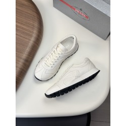 프라다 Prada 스니커즈