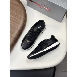 프라다 Prada 스니커즈