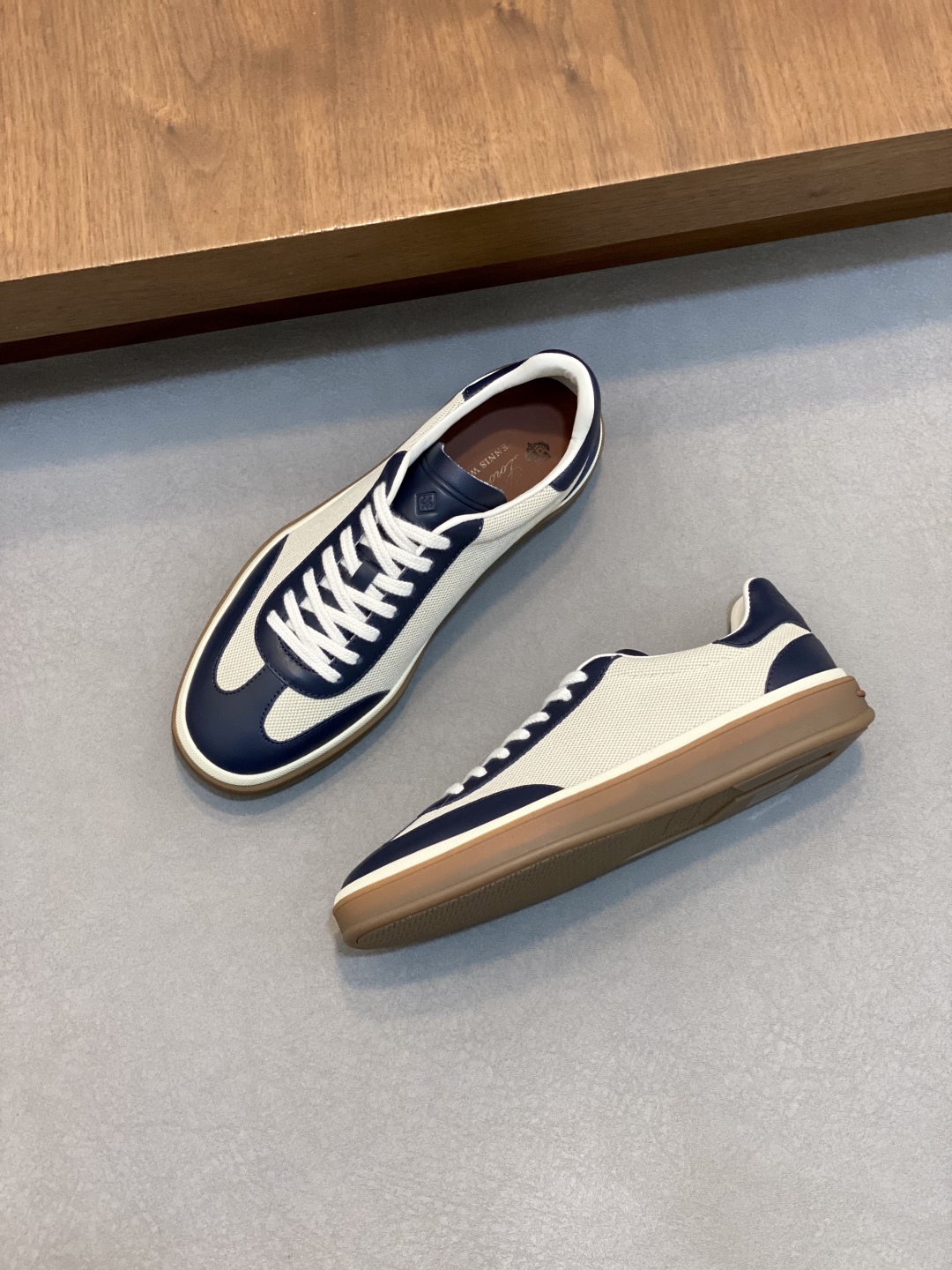 로로피아나 Loro Piana 플랫