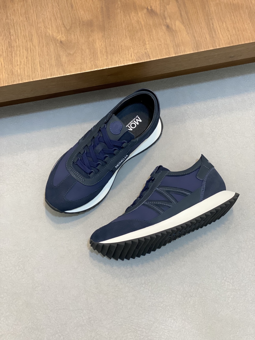몽클레어 Moncler 스니커즈