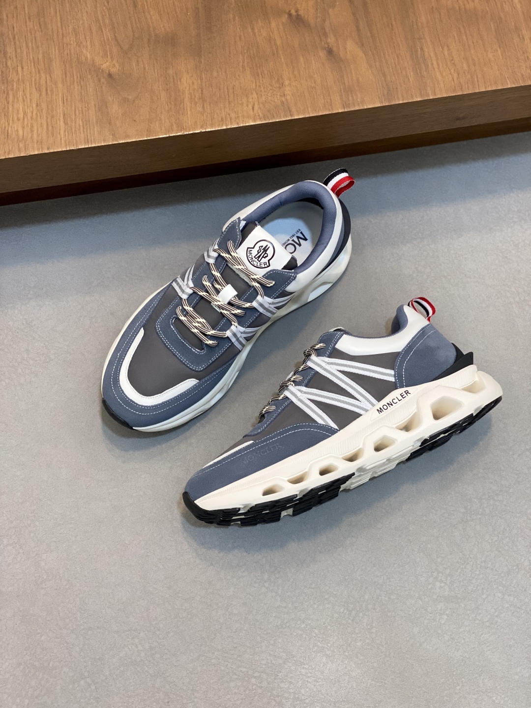 몽클레어 Moncler 스니커즈