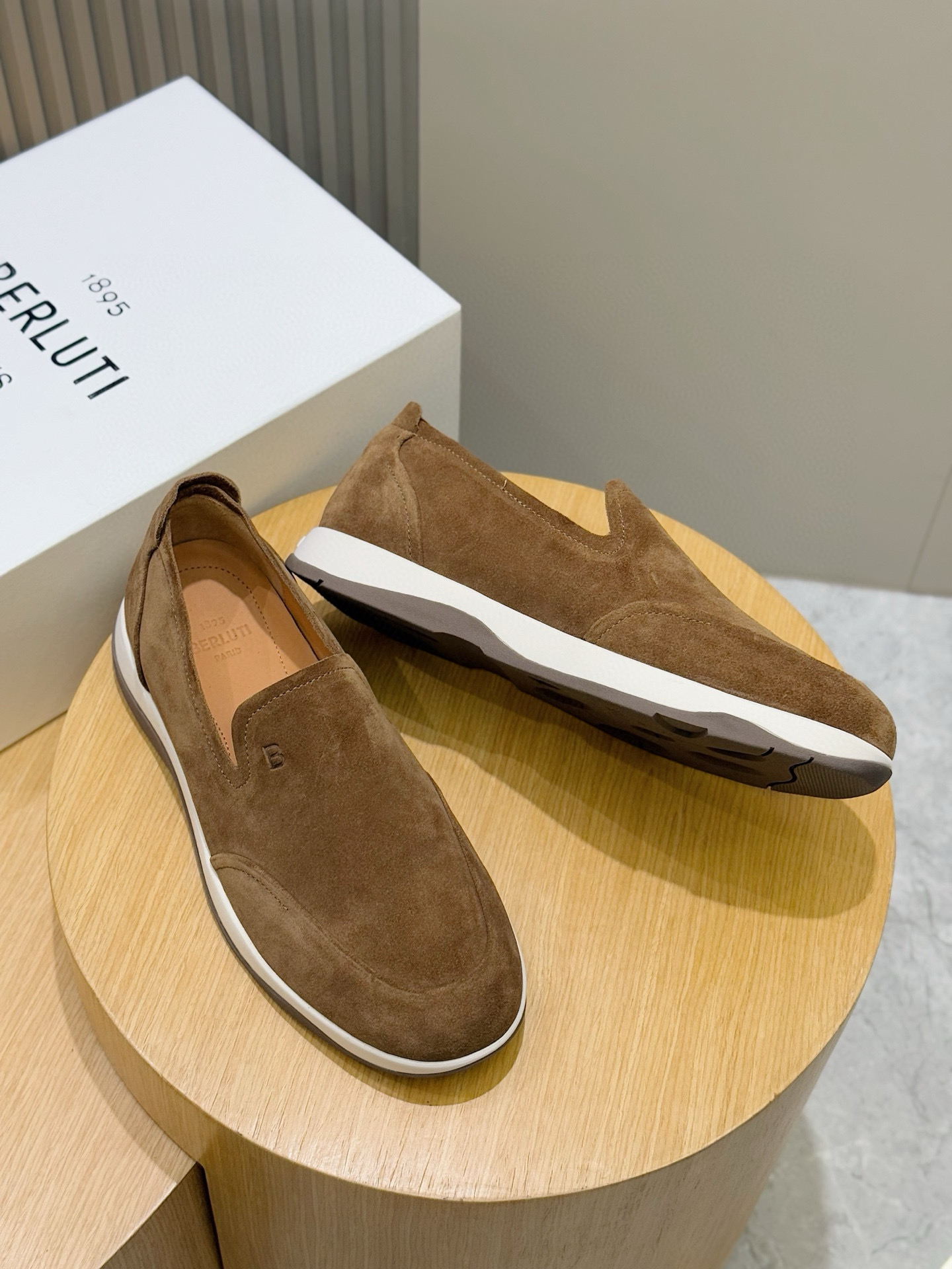 벨루티 Berluti Scritto 로퍼