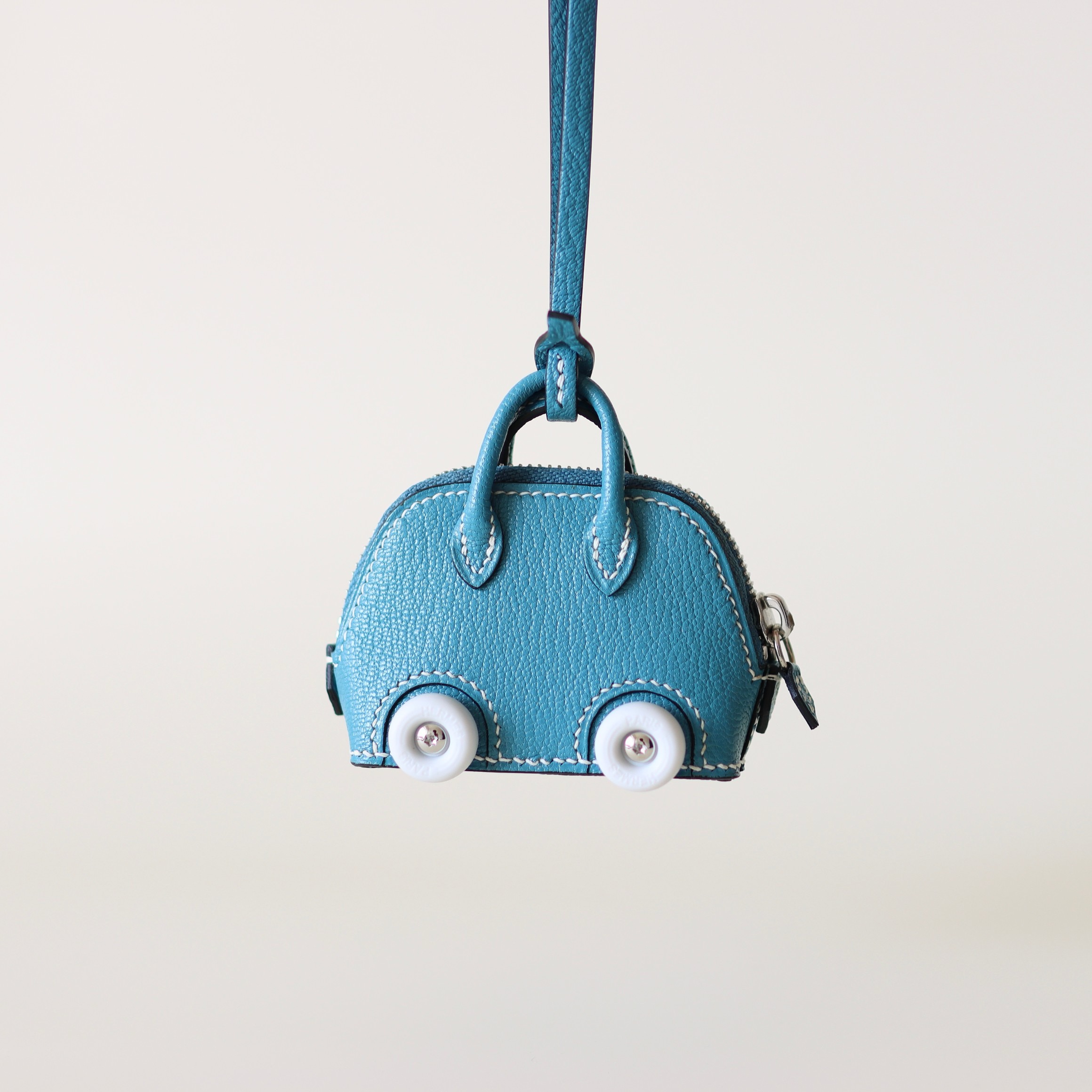 에르메스 Hermes Bolide on Wheels Bag Blue