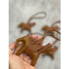 에르메스 Hermes Rodeo Charm Milo and Swift 0360279L58P Brown
