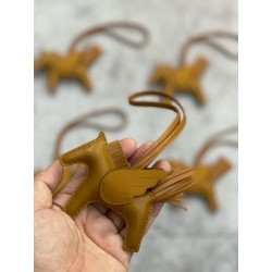 에르메스 Hermes Rodeo Charm Milo and Swift 0360279L58P Brown
