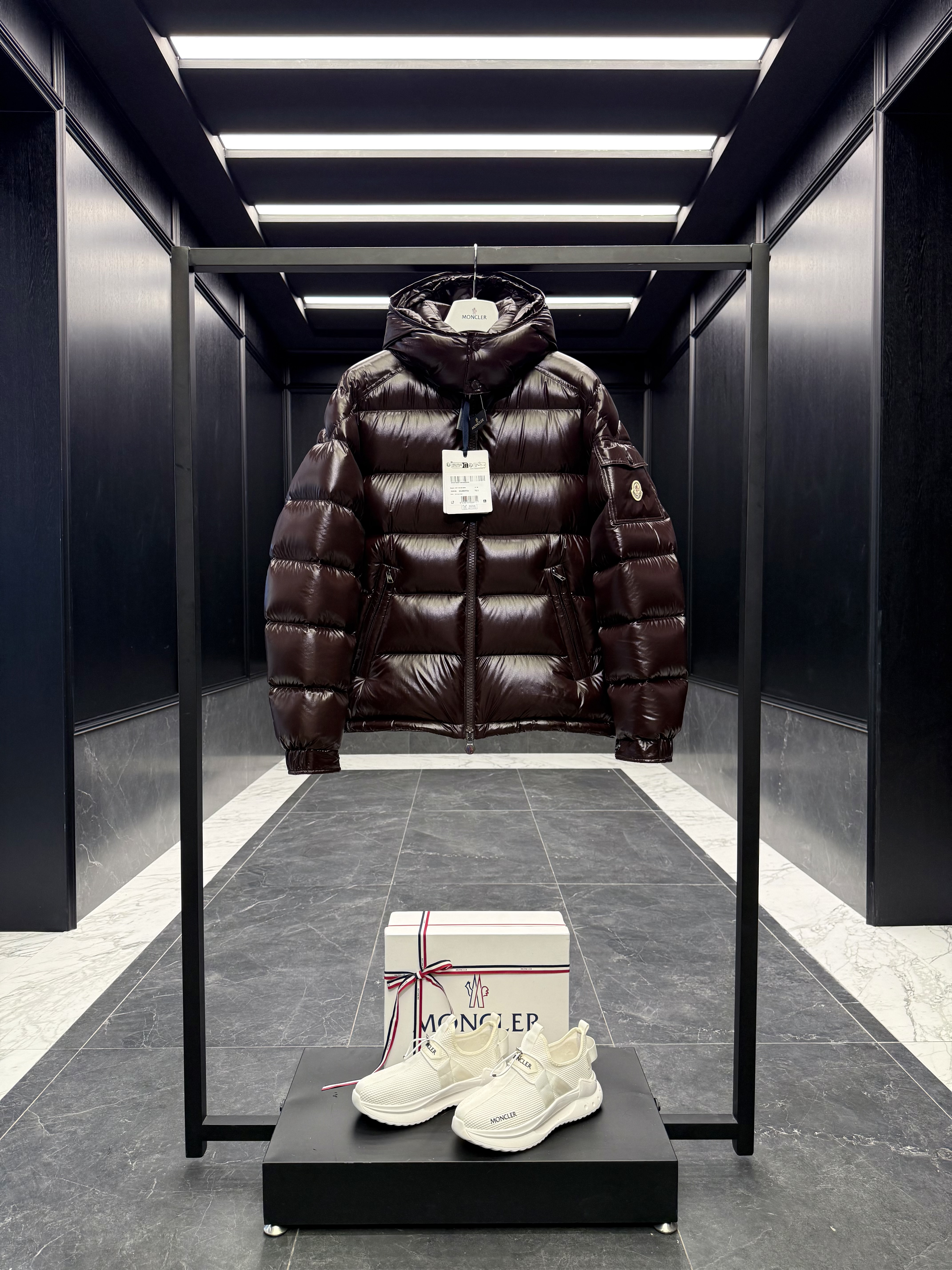 몽클레어 Moncler Maya 마야 패딩。