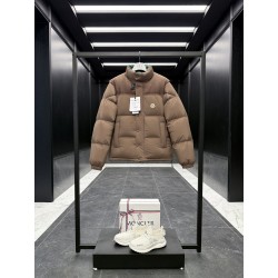 몽클레어 Moncler Verone 다운재킷.