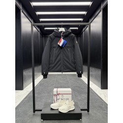 몽클레어 Moncler Grenoble 다운재킷