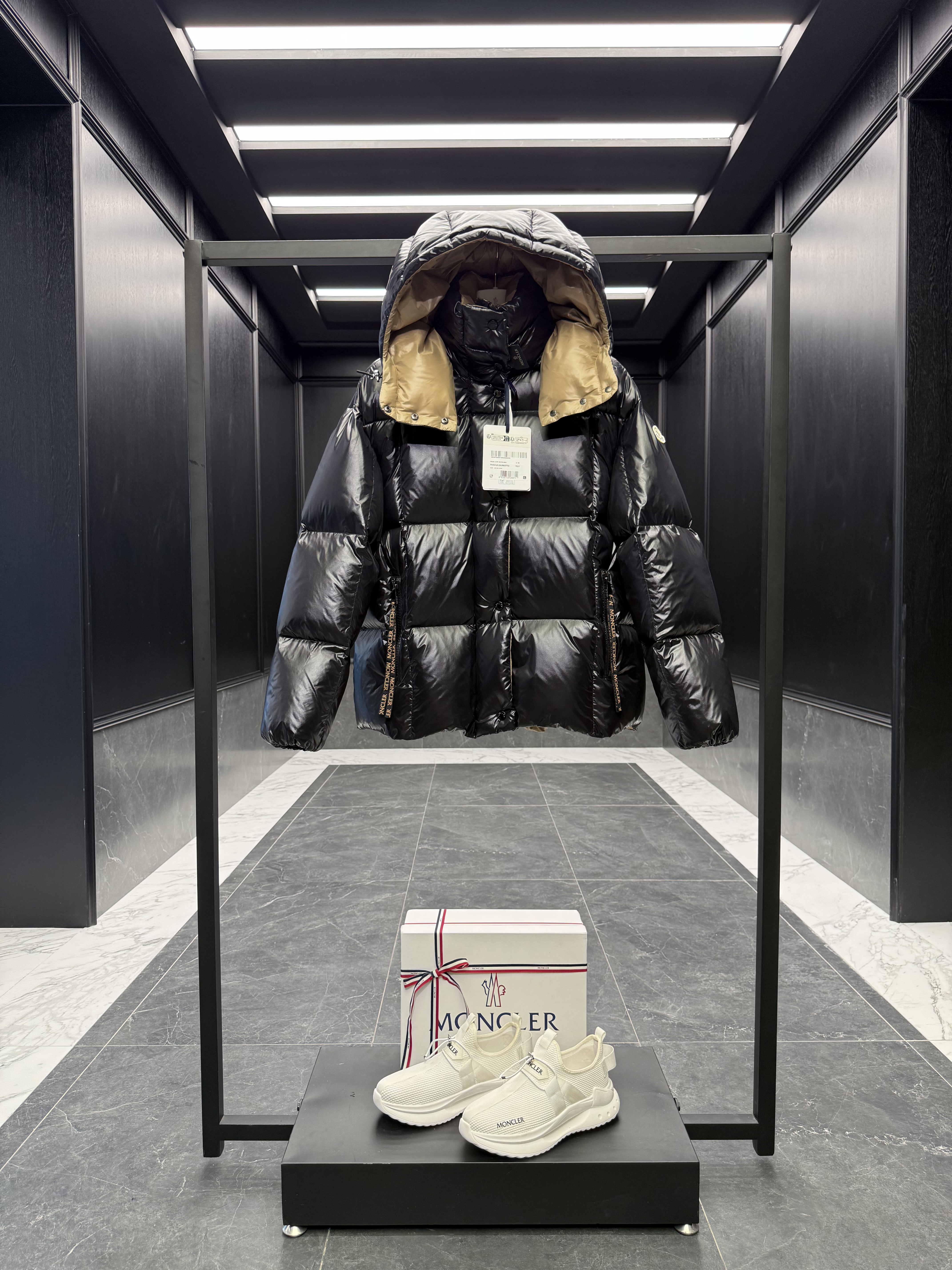 몽클레어 Moncler Parana woman 여사 다운재킷*