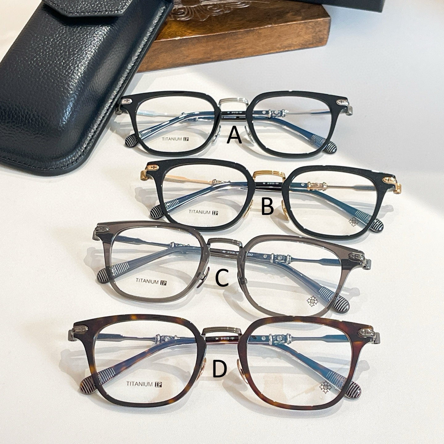 크롬하츠 Chrome Hearts CH5562 52口19-150