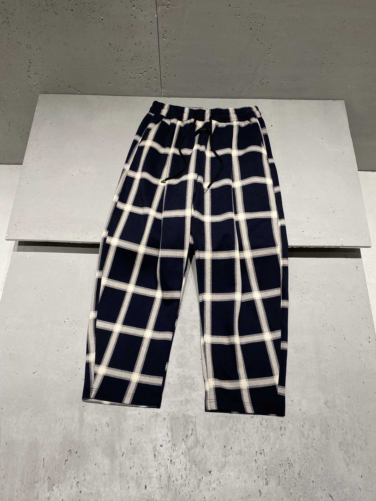 아미 파리 AMI Paris 바지