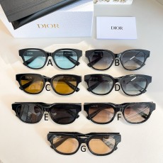 디올 Dior ChristianDiorLabel R1F 54口19-145