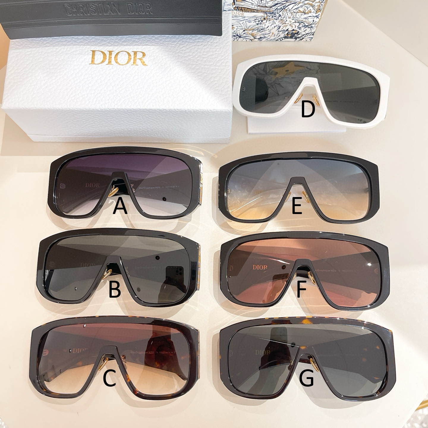 디올 Dior Graphique M2U 53口21-145