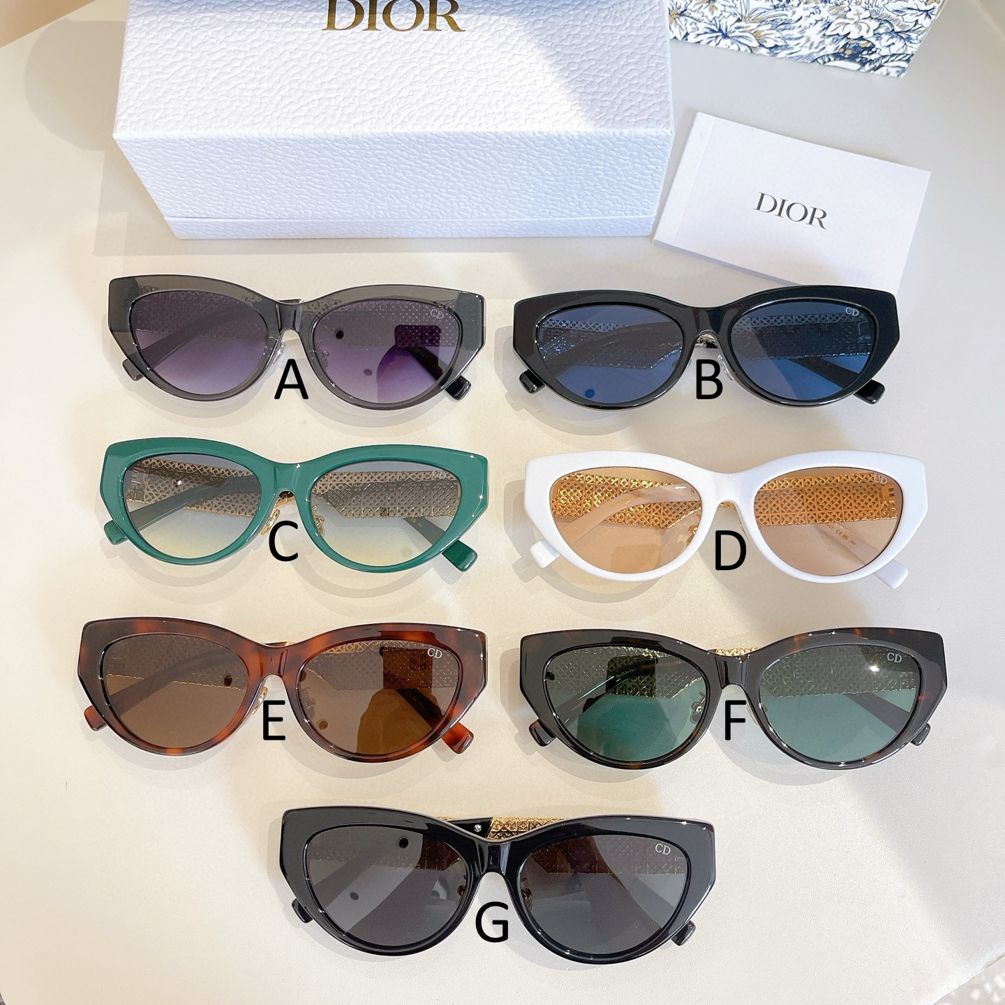 디올 Dior Sill B1F 56口17-142