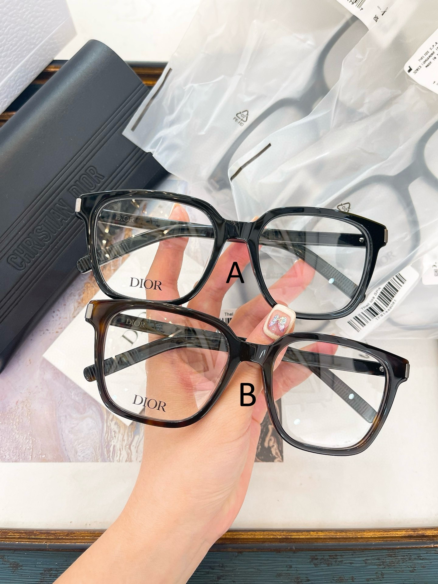 디올 Dior ICONO S2I 54口18-145