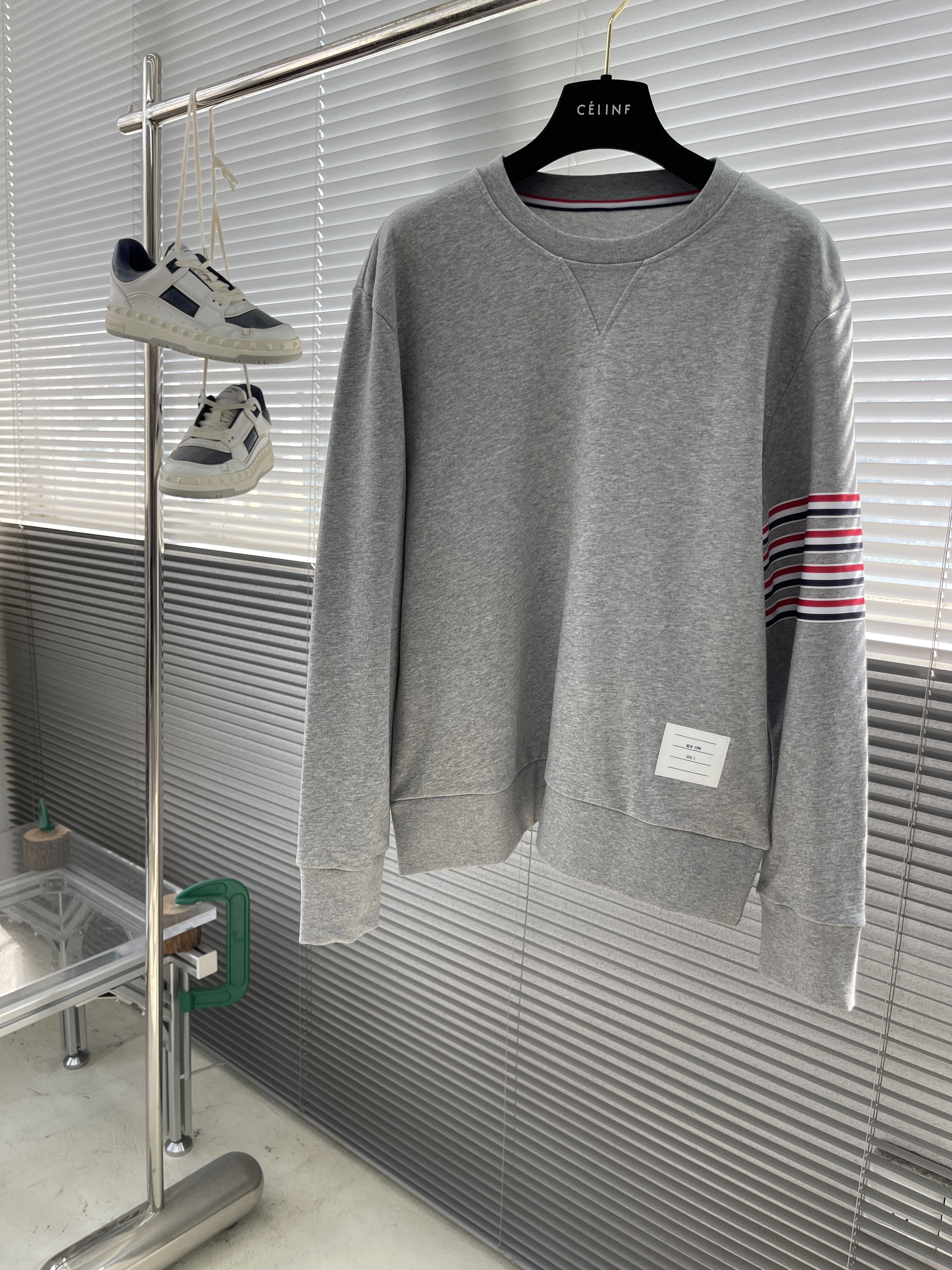 톰브라운 Thom Browne 맨투맨