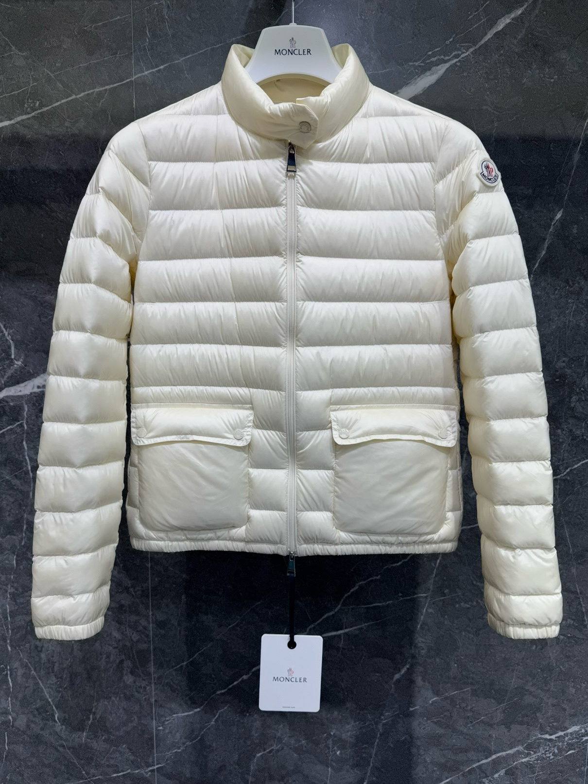 몽클레어 Moncler Lans 다운재킷