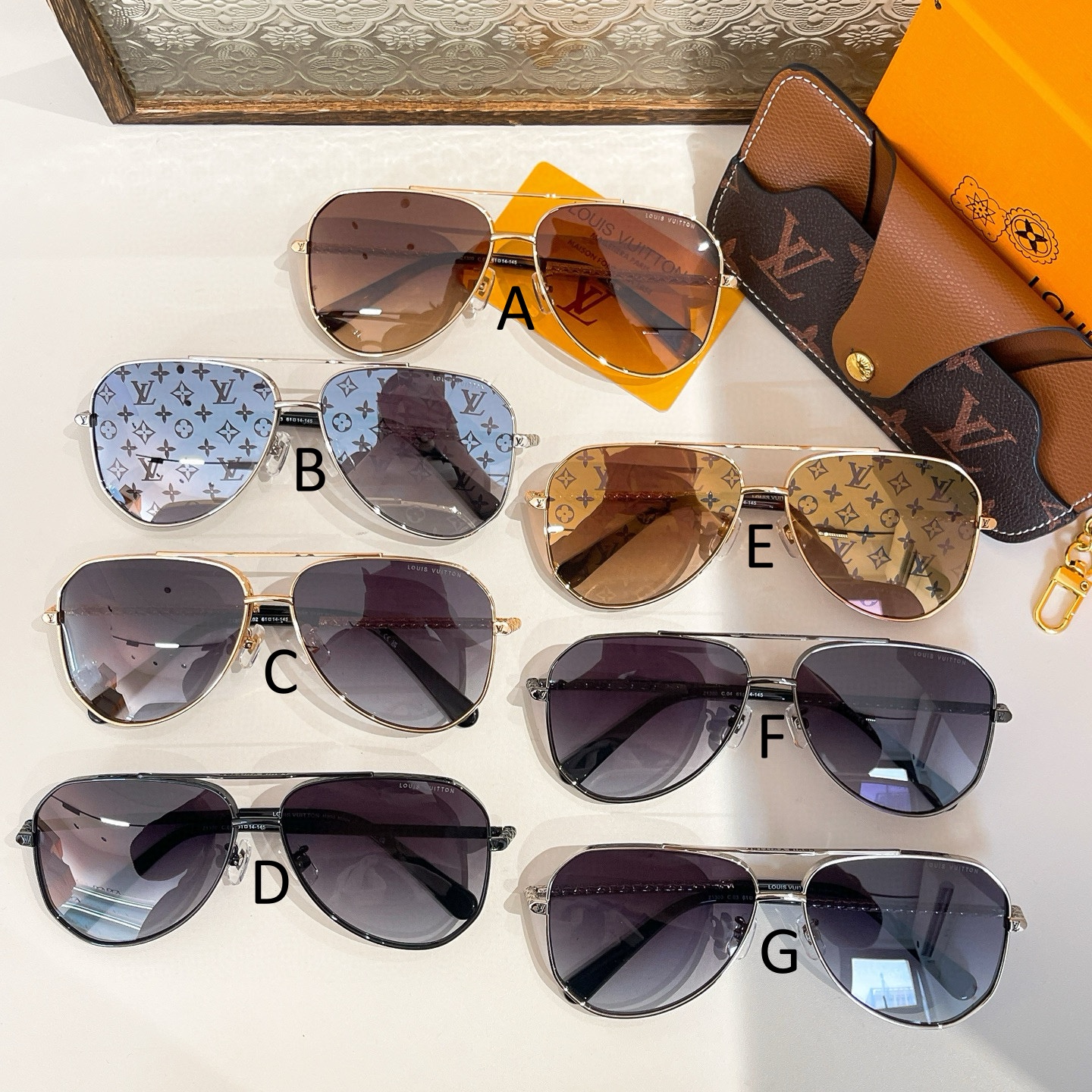 루이비통 Louis Vuitton Z1300 61口14-145