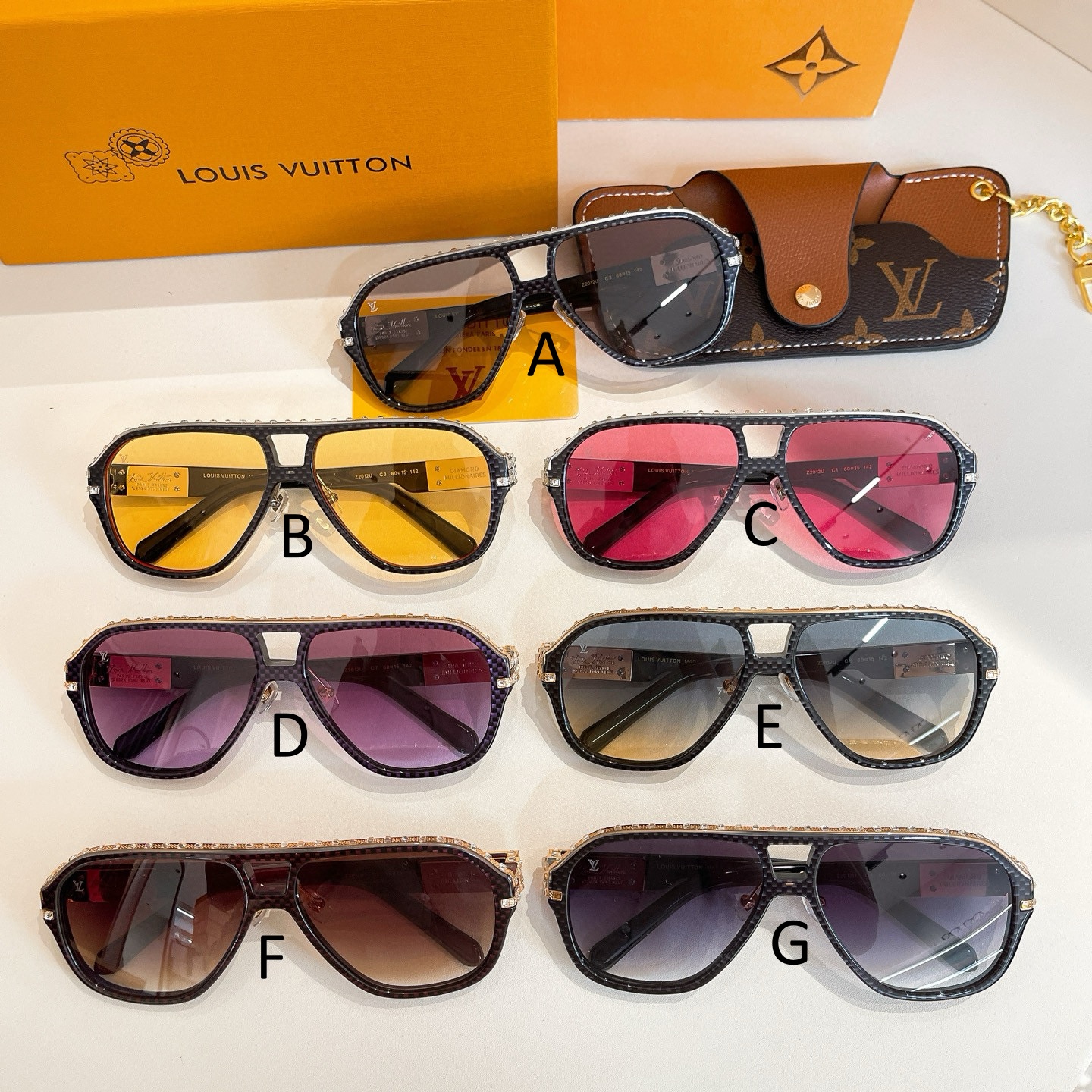 루이비통 Louis Vuitton Z2012U 60口15-142