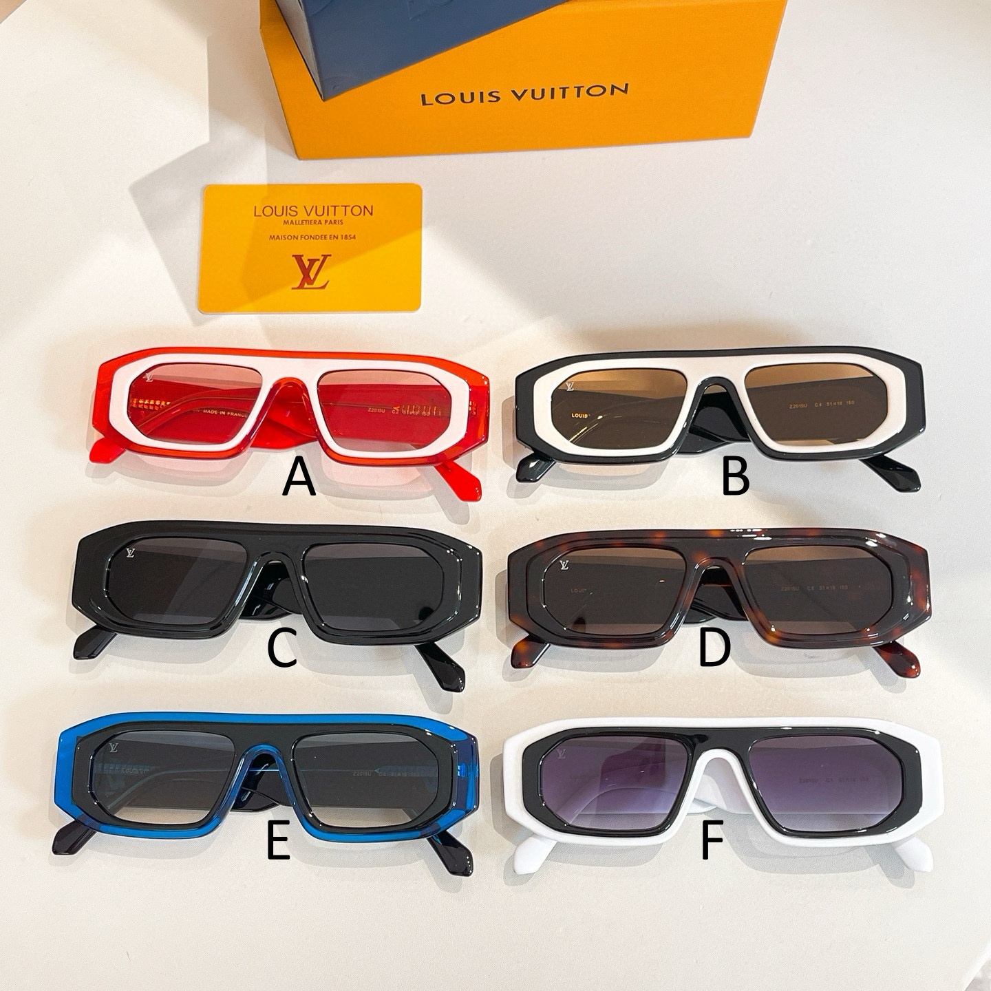 루이비통 Louis Vuitton Z2015U 53口22-145