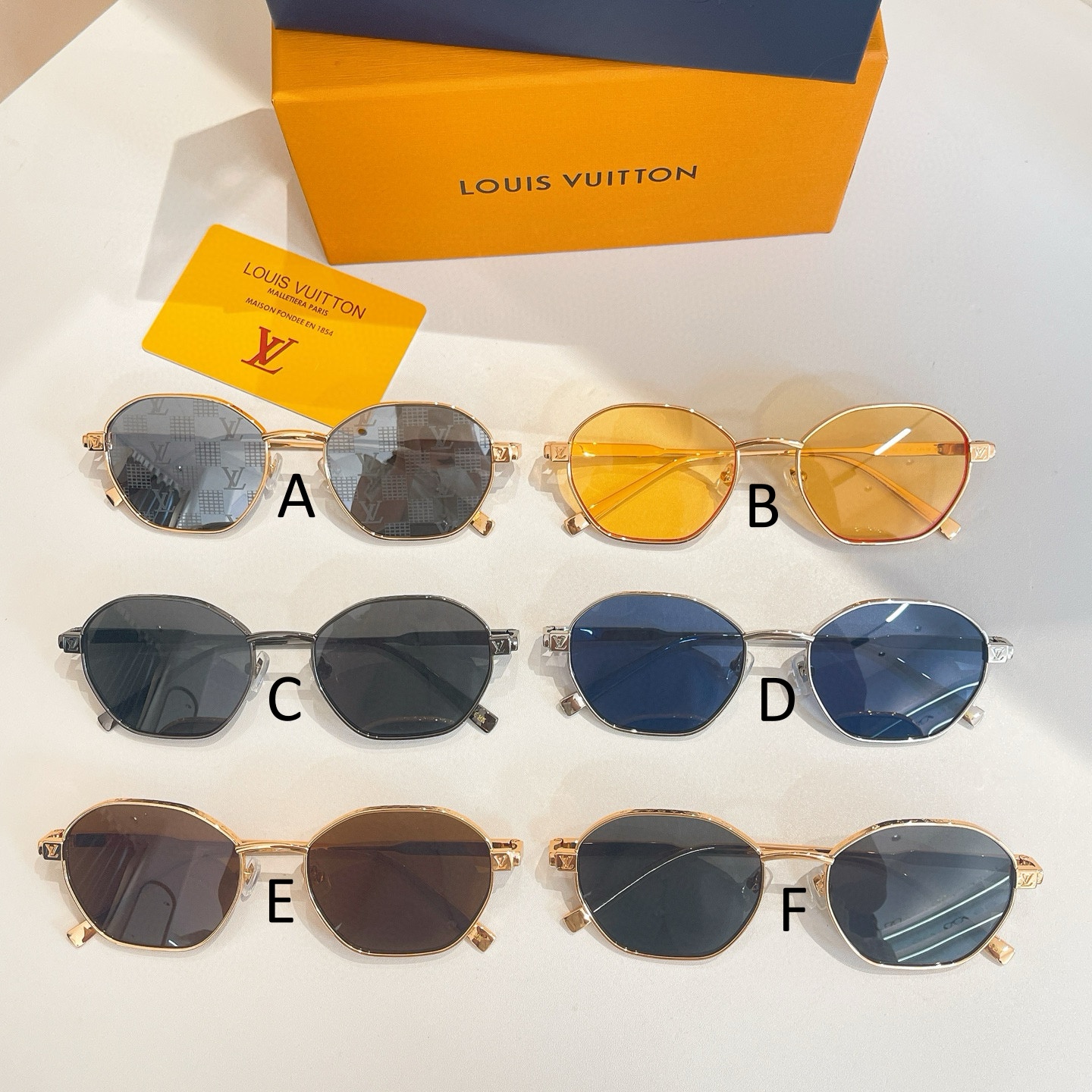 루이비통 Louis Vuitton Z2193U 54口19-142