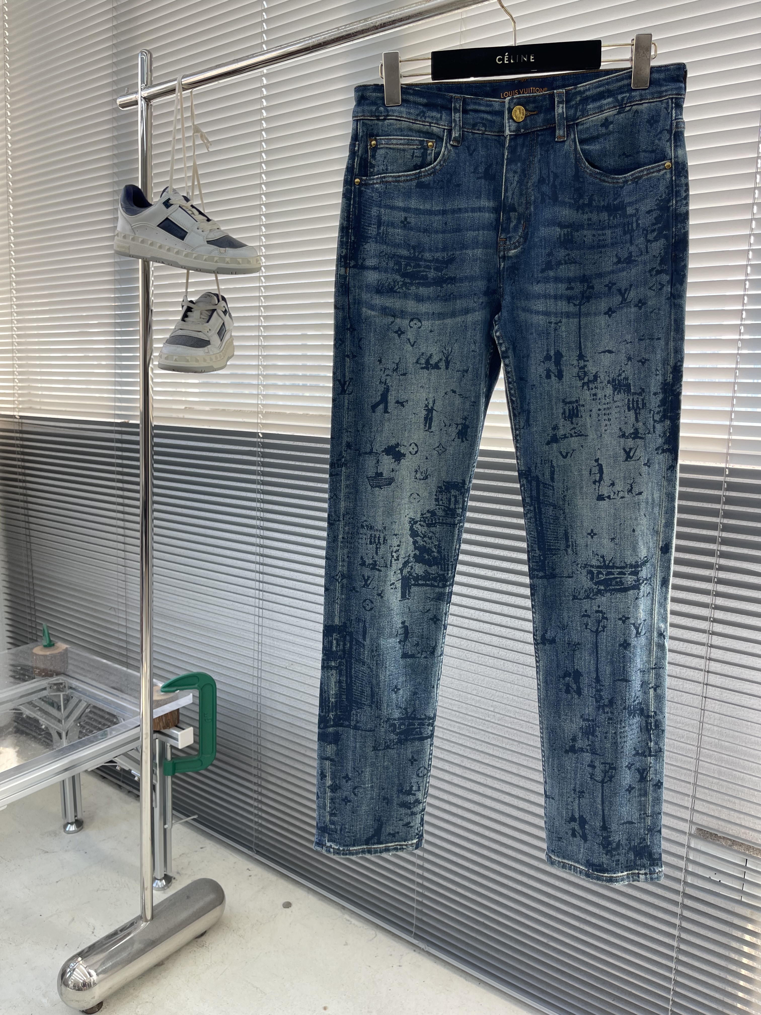 루이비통 Louis Vuitton 청바지