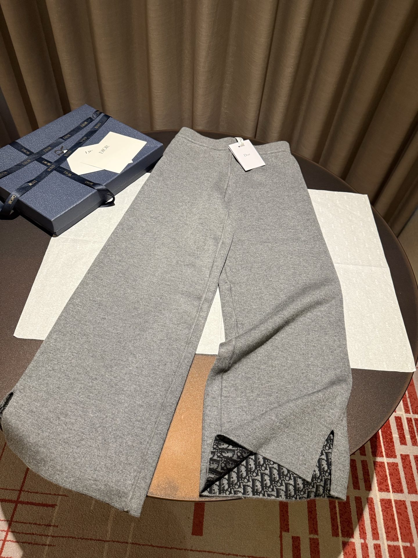 디올 Dior 바지