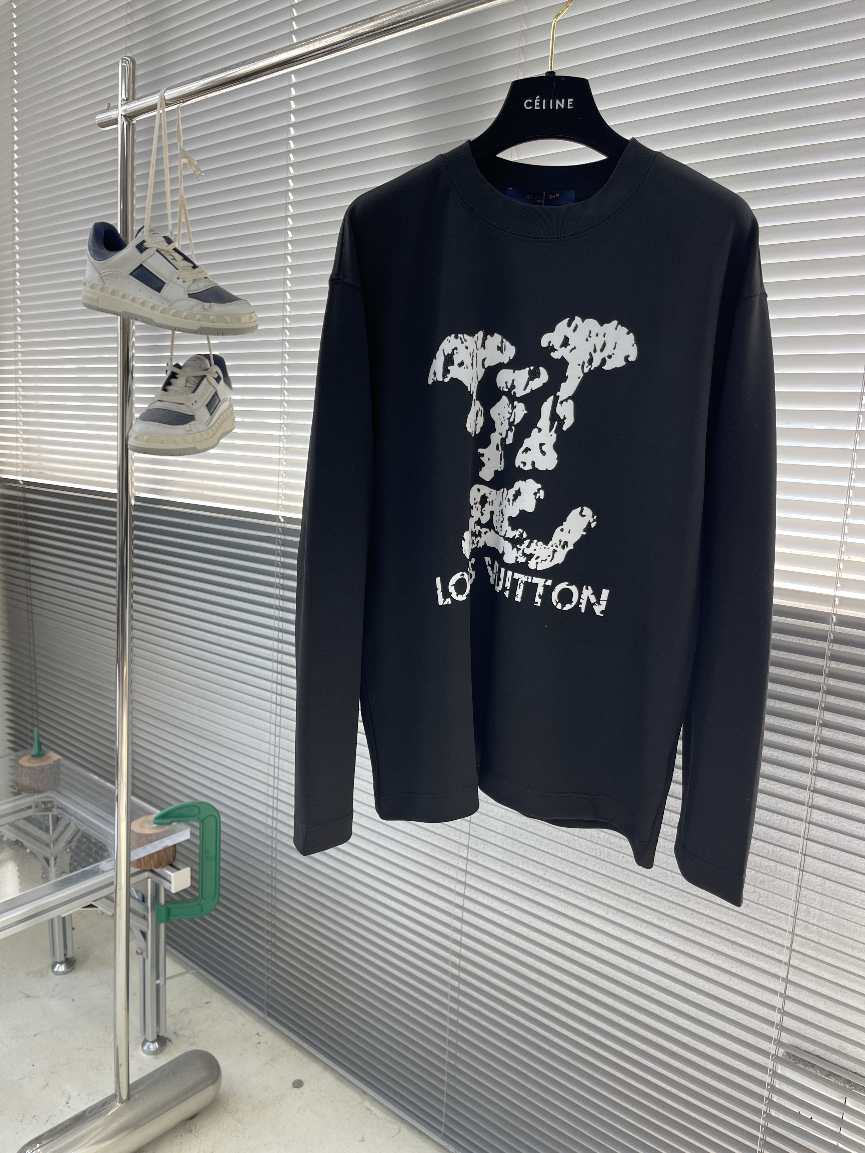 루이비통 Louis Vuitton 긴팔 티셔츠