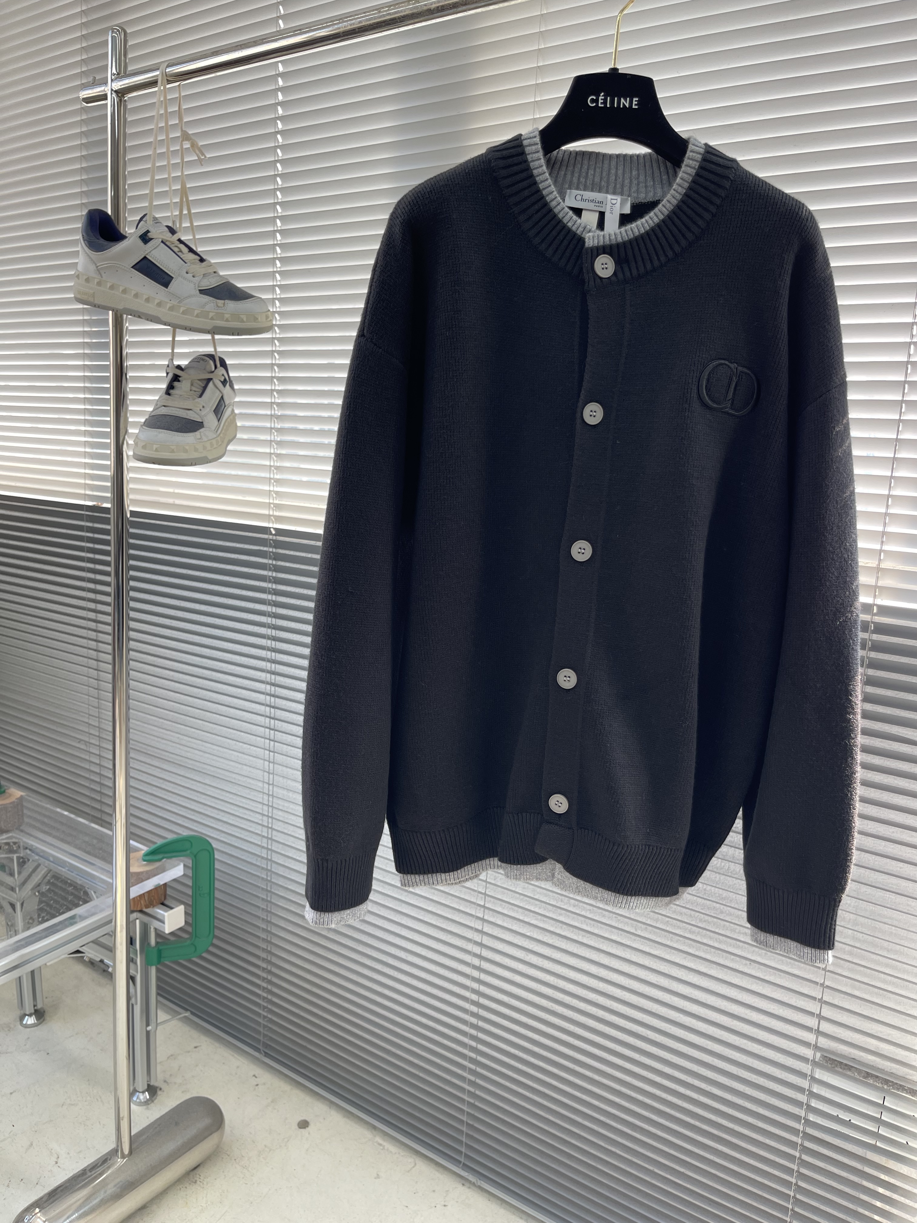 디올 DIOR 가디건