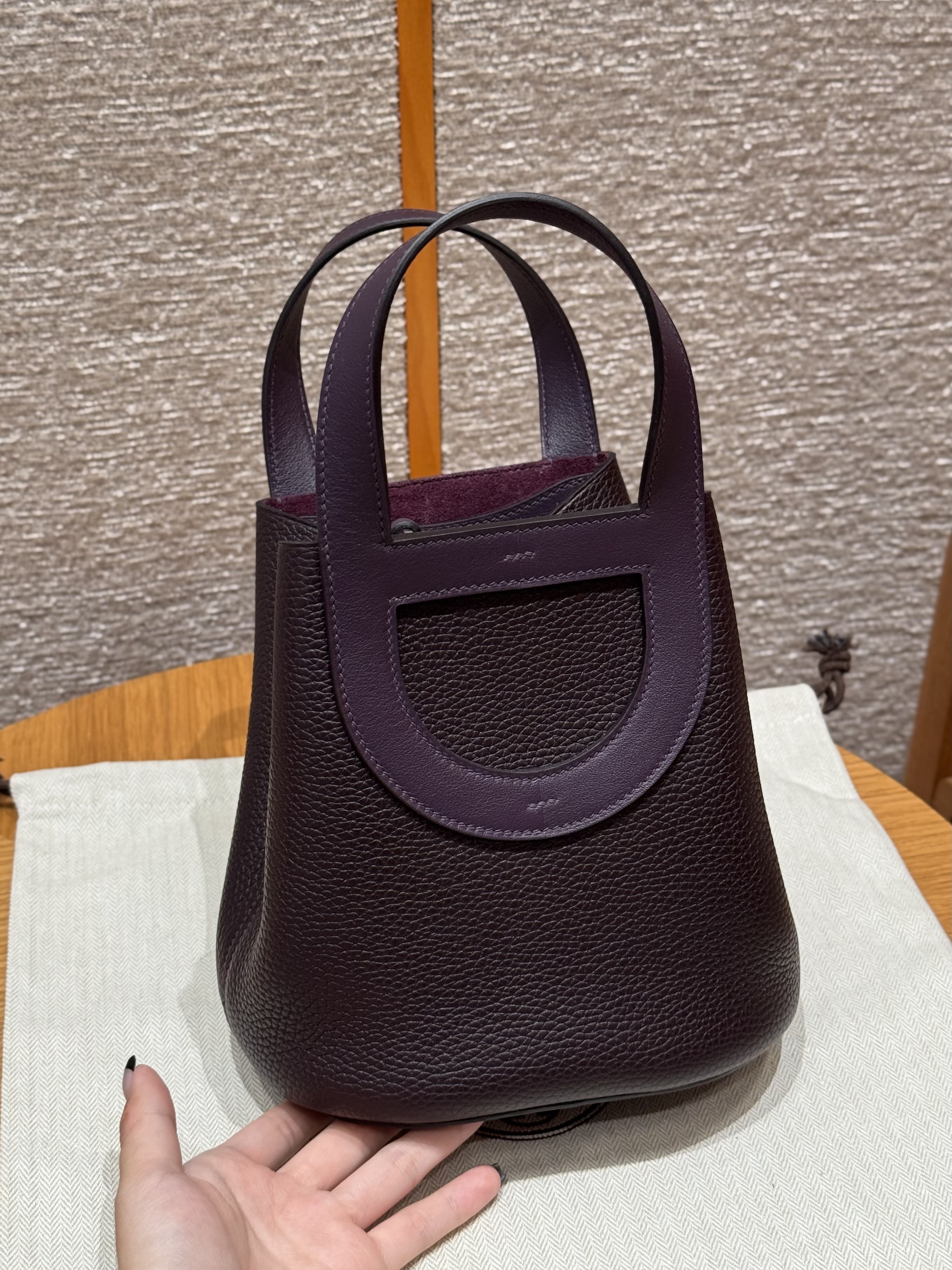 에르메스 Hermes in the loop 18cm Clemence 59 Raisin/silver