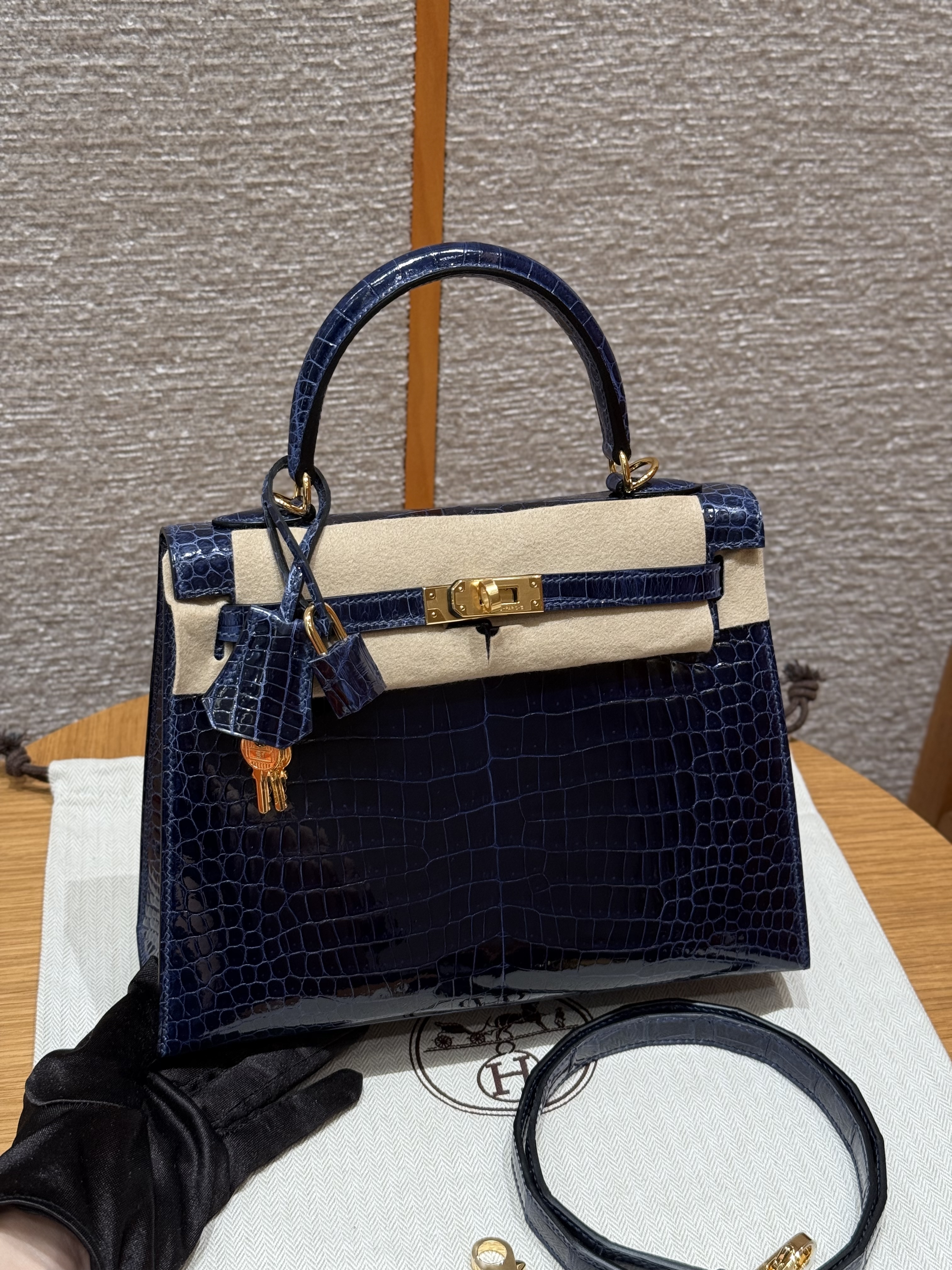 에르메스 Hermes Kelly 25cm Porosus crocodile Z7 Blue Ocean/gold