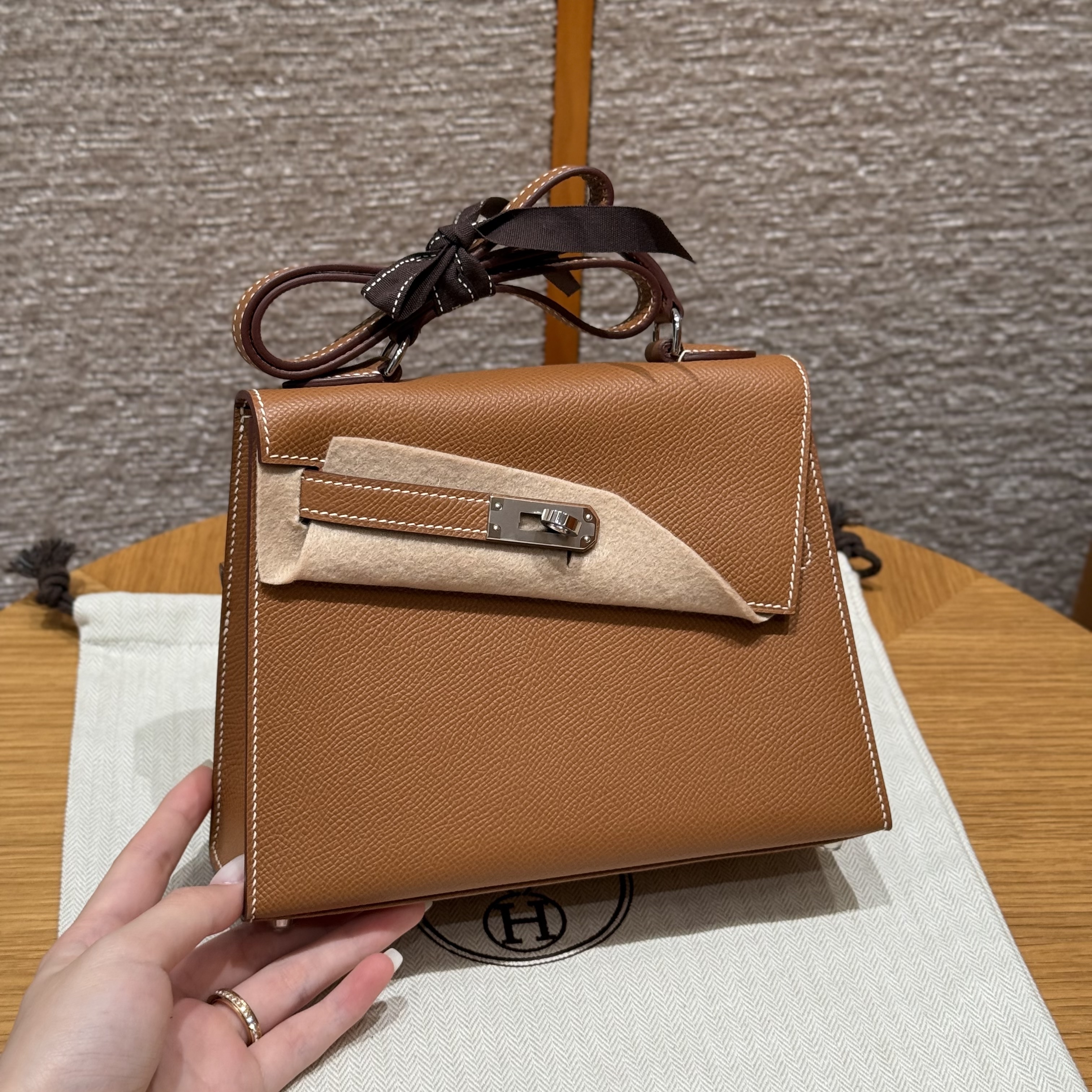 에르메스 Hermes Kelly II Sellier 20cm Epsom 37 Gold/silver