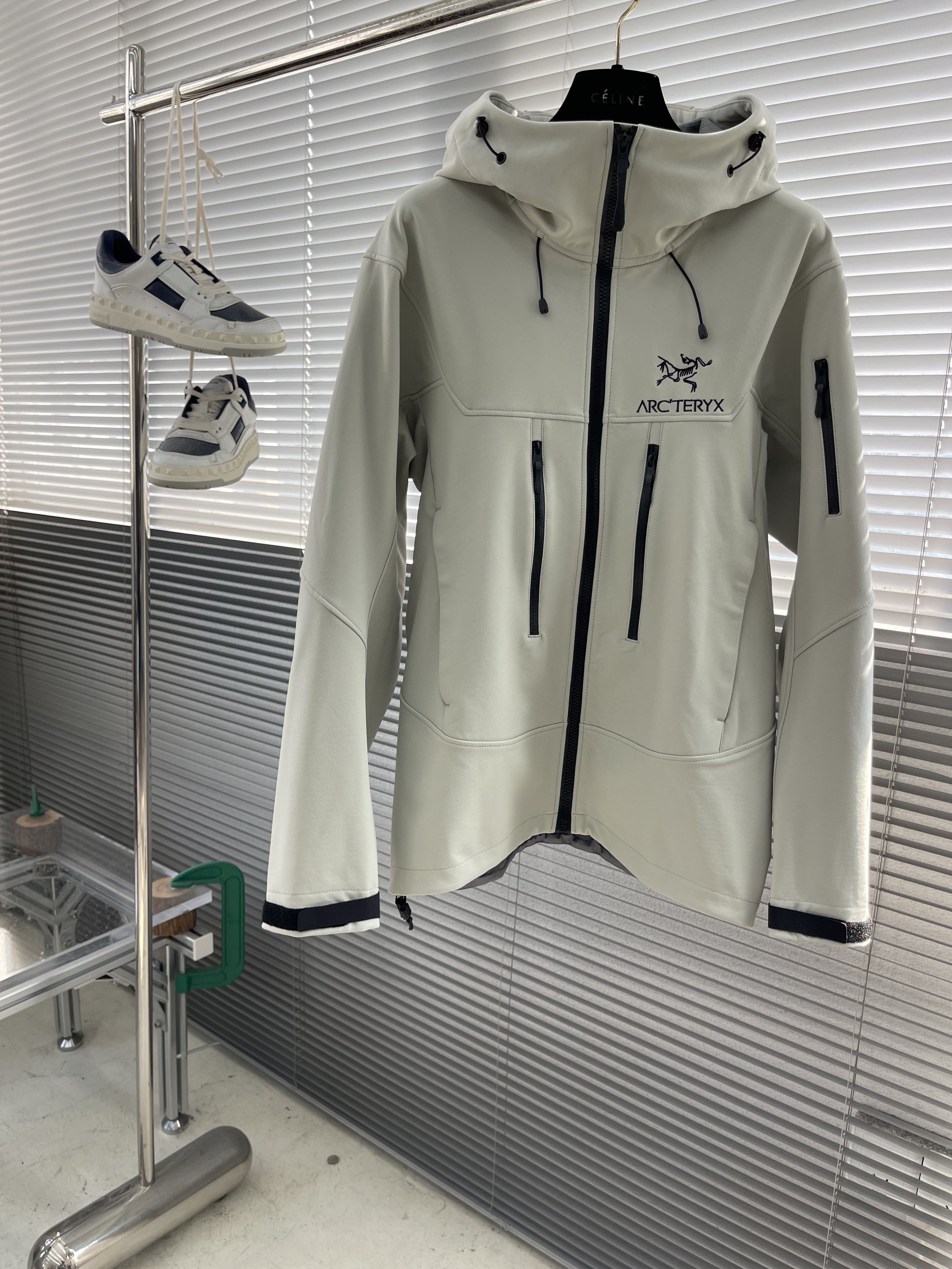 아크테릭스 ARC'TERYX 재킷