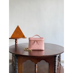 보테가 베네타 Bottega Veneta 843800 Soft Vanity 19cm