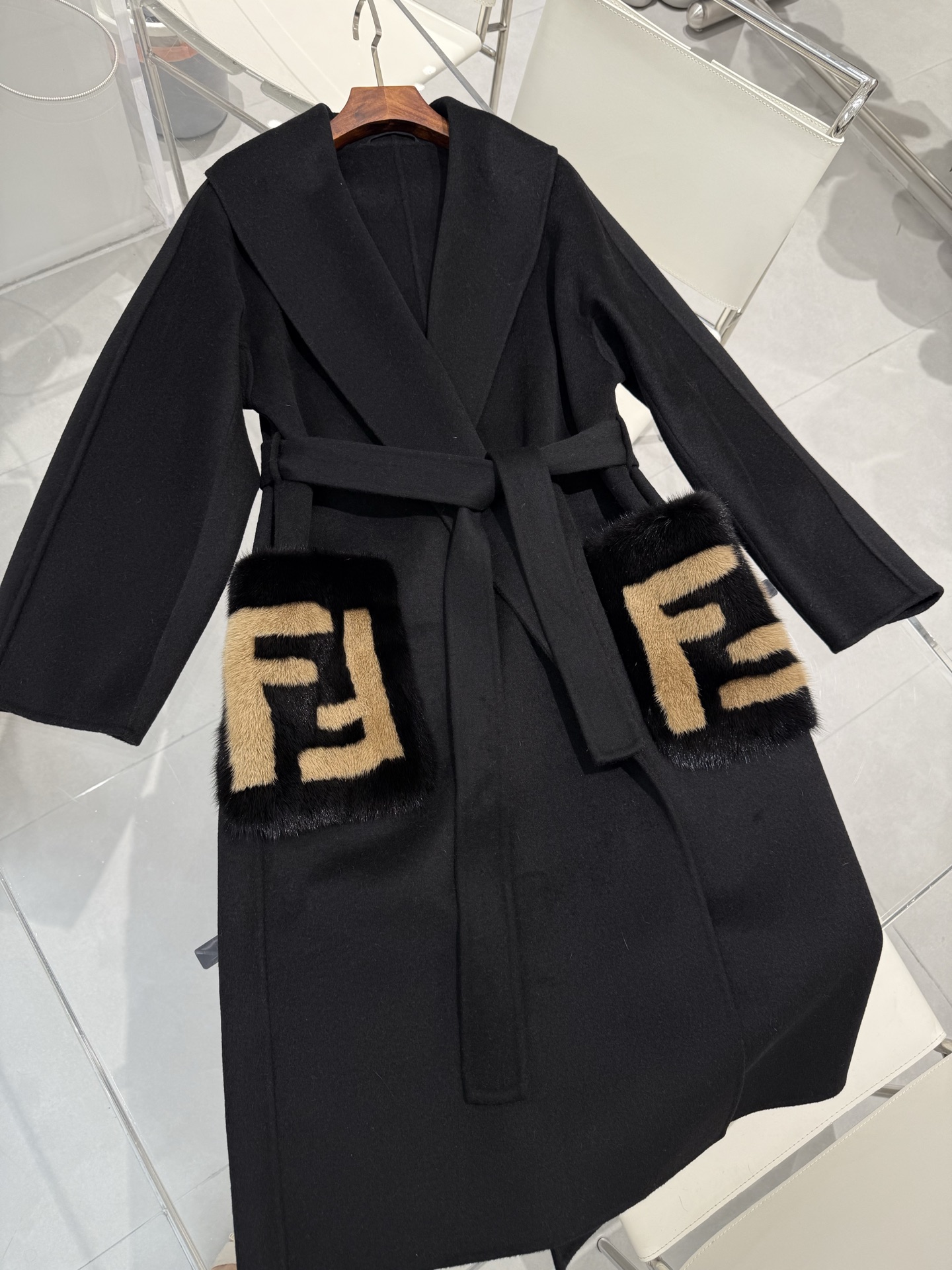 펜디 FENDI 코트