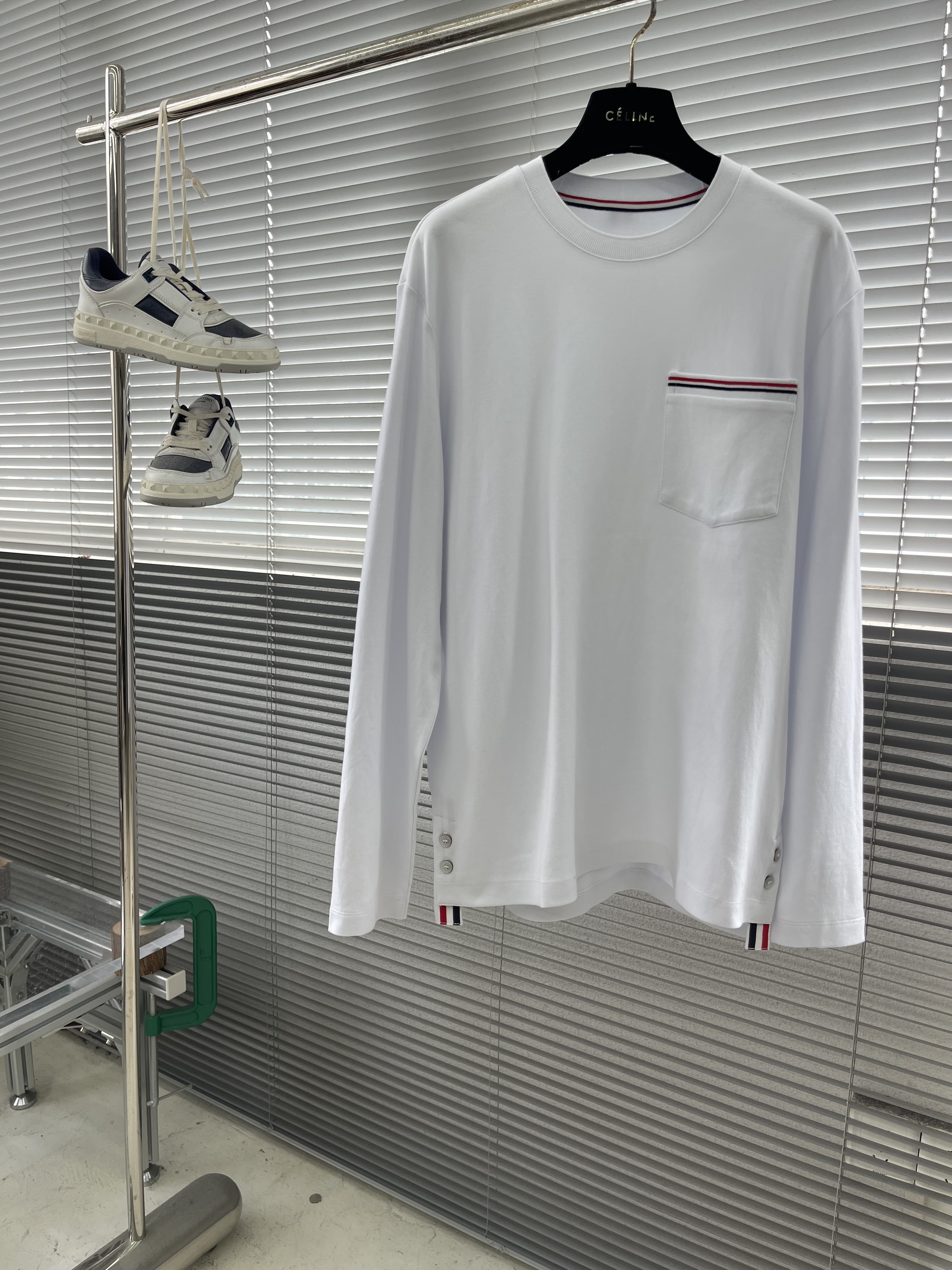 톰브라운 Thom Browne 긴팔 티셔츠