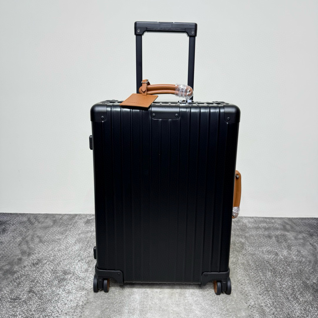 Rimowa 972 캐리어 알루미늄 Black&Brown