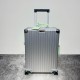 Rimowa 972 캐리어 알루미늄 silver&green